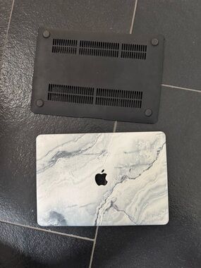 Marble Pattern MacBook Top Cover Skin - White & Gray